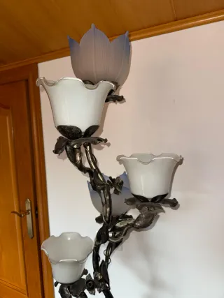 Lámpara de pie floral metal y cristal