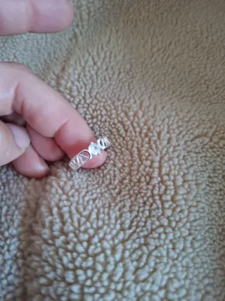 Anillo de plata con circonita