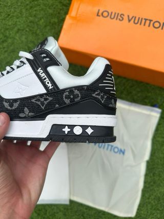 Louis Vuitton Trainer Talla 43