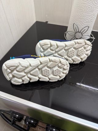 Deportivos niño Geox talla 28