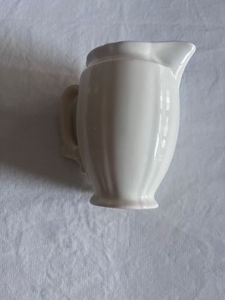 Jarrita La Cartuja de Sevilla Porcelana Blanca