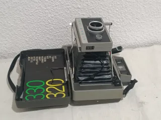 Cámara Polaroid Automatic 330 Land Camera