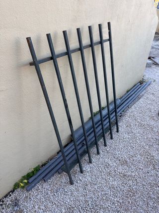 Reja metálica 90x127 cm