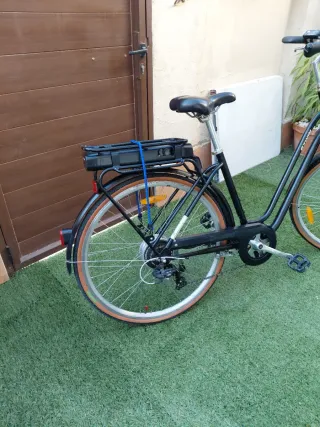 Bicicleta Eléctrica Btwin Urbana