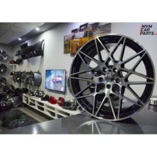 Juego de 4 Llantas 19 M4 GTS Black BM038