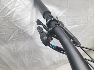 BERRIA MAKO Full Carbono