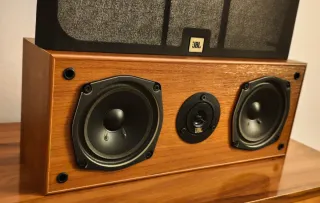 Altavoces JBL