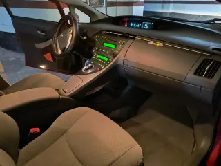 Toyota Prius 2011