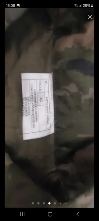 Uniforme militar boscoso pixelado