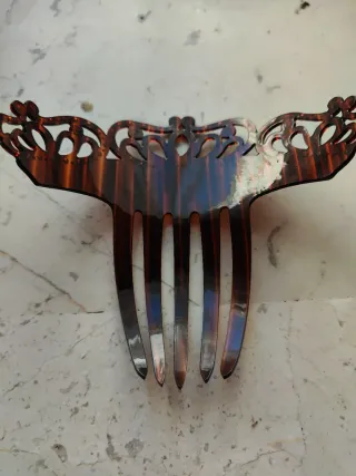 Peineta corona con pedrería