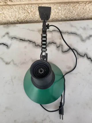 Lámpara de escritorio acordeón verde