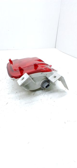 PILOTO TRASERO DERECHO PARAGOLPES TOYOTA RAV 4 (A3) 832057