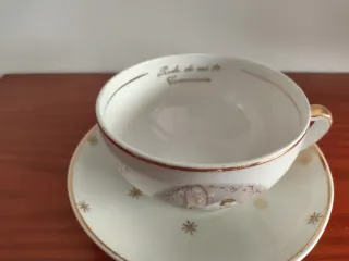 Taza y platillo comunión vintage