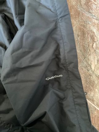 Cubrepantalón impermeable