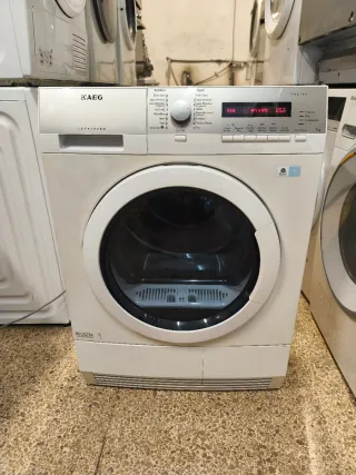 Secadora AEG Lavatherm 7kg Bomba Calor Clase A++