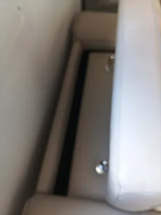 Sillón de cuero Muebles Benítez . Tienes dos años