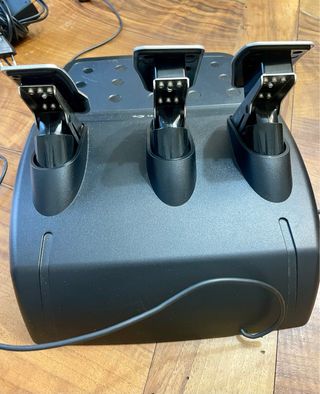 Volante Logitech G29 per PS4/PS5 con pedaliera