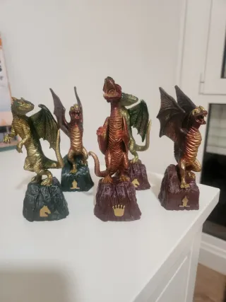 Ajedrez Dragones Harry Potter 5 Piezas
