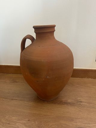 Cántaro de Barro Rústico