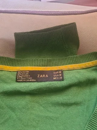 Suéter Zara Verde Manga Larga Talla M