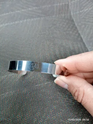 Brazalete OM Tibetano Acero