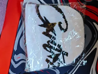 Gorro de invierno con diseño llamativo