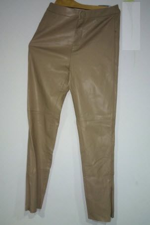 Chaqueta verde de cuero para chica