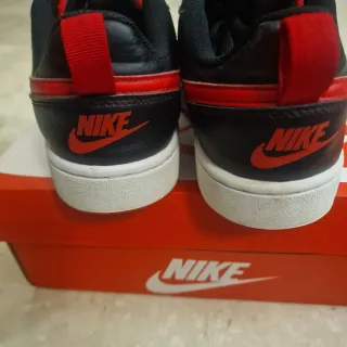 Scarpe Nike 39 rosse e nere