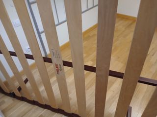 Somier de madera y metal seminuevo