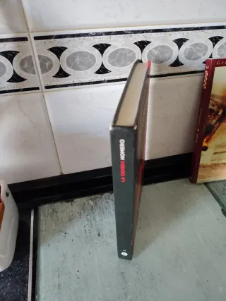 La Odisea (Letras mayúsculas. Clásicos universa...