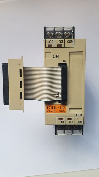 Omron extensión entradas C4K-ID