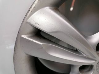 LLANTA HYUNDAI IX35 576733