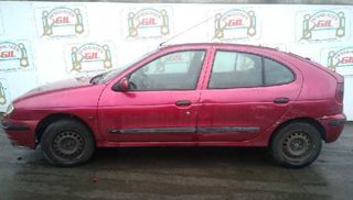 Renault 1047362 7700115496 centralita motor megane