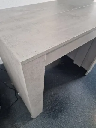 Mesa extensible gris piedra