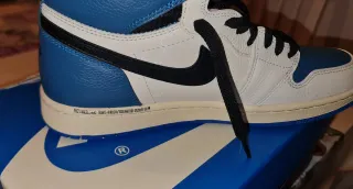 Jordan Travis Scott 1