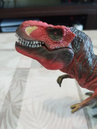Figura  de dinosaurio Rex Schneider