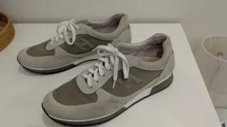 Zapatillas Hogan Beige y Gris