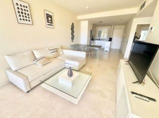 Piso en venta en El Faro de Calaburra - Chaparral en Mijas