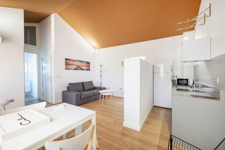 Edificio en venta en Zubia (La)