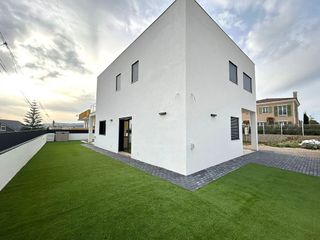 Chalet en venta en La Muntanyeta - La Franquesa en Vendrell, El