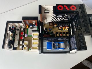 Lego Starbucks Drive Thru