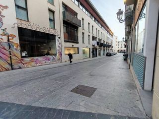 Local comercial en venta en El Pilar en Valencia