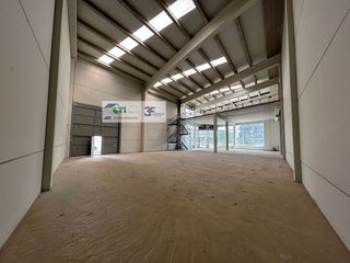 Nave industrial en venta en Las Fuentes en Zaragoza