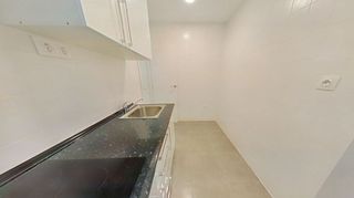 Piso en venta en La Torrassa en Hospitalet de Llobregat, L´