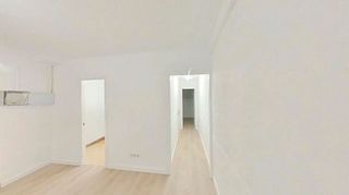 Piso en venta en Artigas - Llefià en Badalona