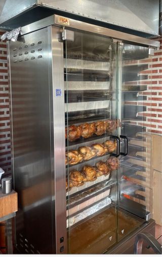 Asador de pollos profesional