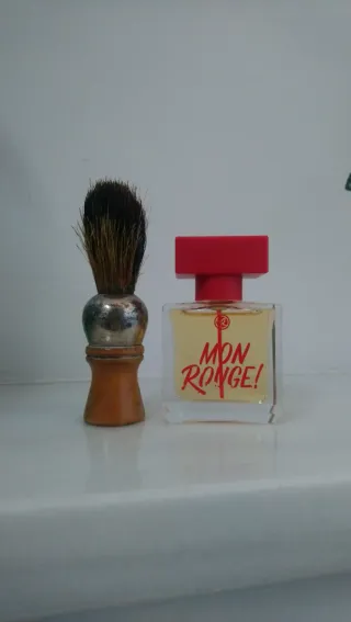 Brocha de afeitar y Mon Rouge