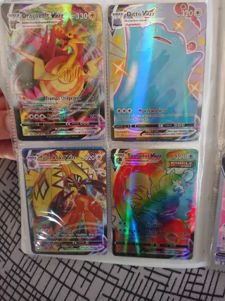 Álbum Pokémon Fusion Strike