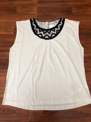 Camiseta Sfera Talla L Negra y Crudo