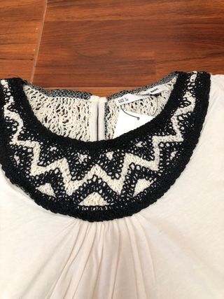 Camiseta Sfera Talla L Negra y Crudo